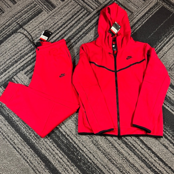 Nike Tech Fleece Tracksuit Red Jacket & Sweatpants Men’s Size Large - Picture 8 of 8